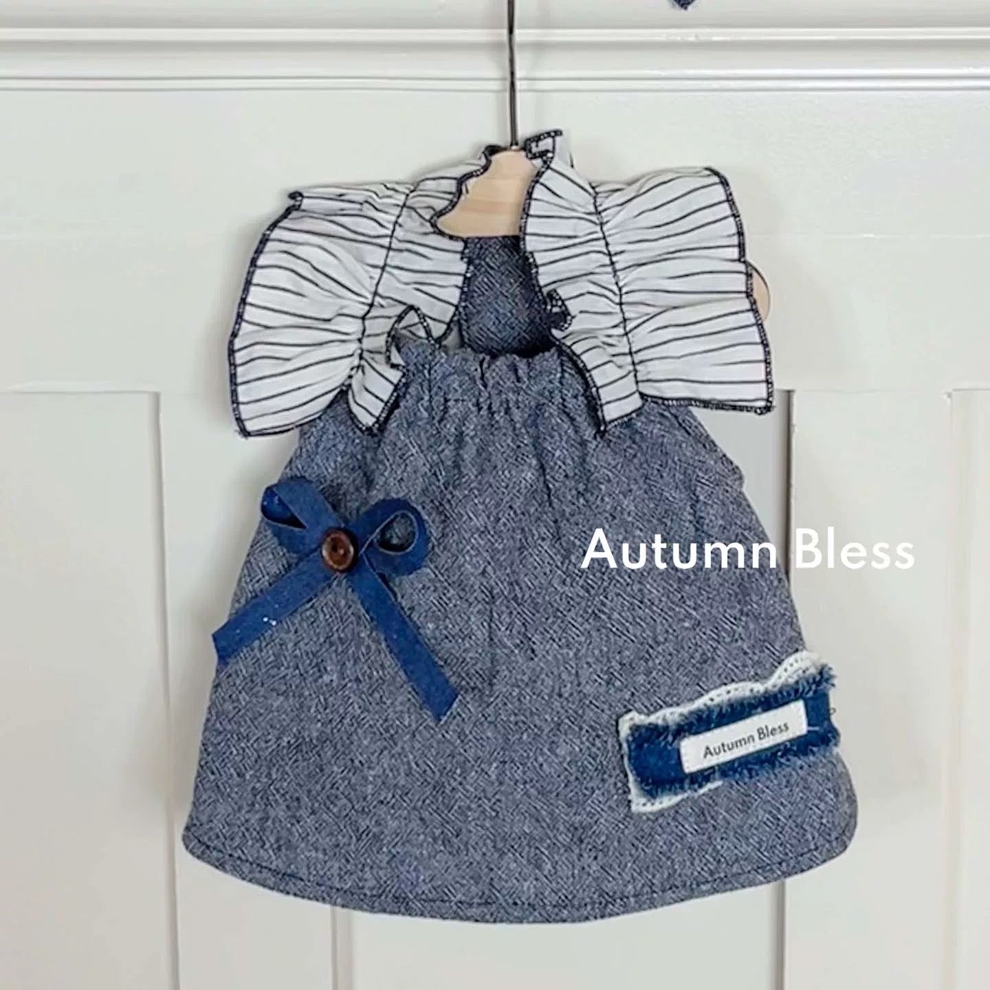 Autumn Bless Embroidered Lace &amp; Denim Flutter Sleeve Dress with Ribbon Hair Clip – Early Autumn Collection